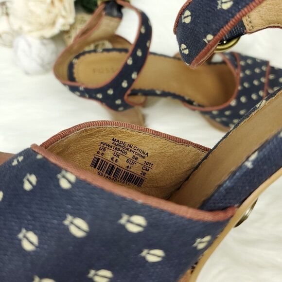 Fossil Ladybug Canvas High Heels Platform - Picture 10 of 12